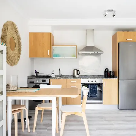 Apartment Moderno Junto Al Mar Con Balcon, Aparcamiento Y Wi-fi - Es-279-11 Icod De Los Vinos
