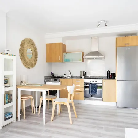 Moderno Junto Al Mar Con Balcon, Aparcamiento Y Wi-fi - Es-279-11 *